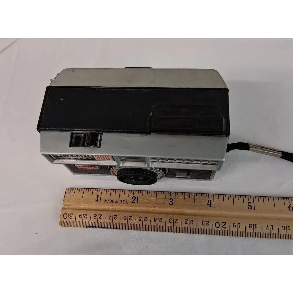 VTG Kodak Instamatic 300 Camera 1960s Film Camera Kodar Lens Untested USA made